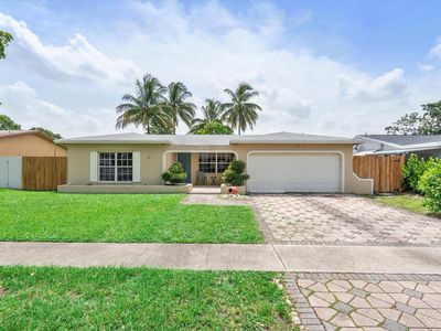 510 NW 89th Terrace, Pembroke Pines, FL, 33024