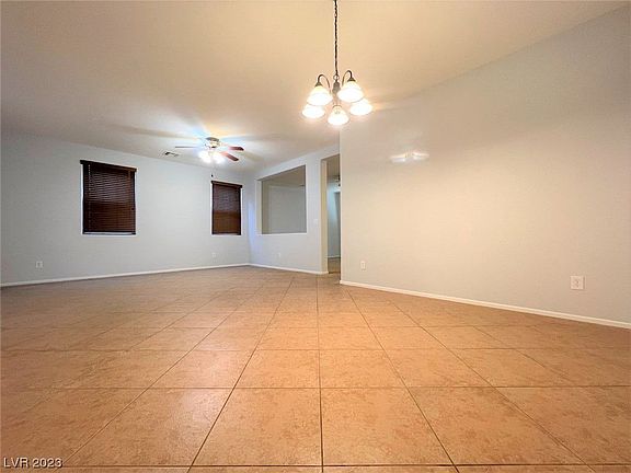 3rd image of 11765 Giles St