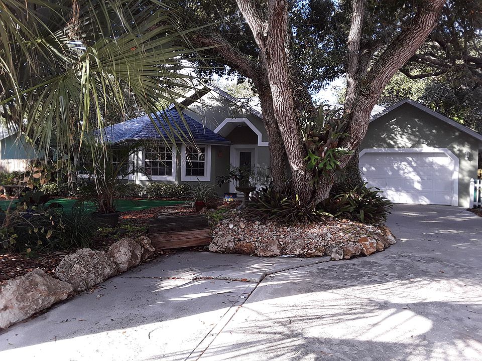 1st image of 230 Heron Dr