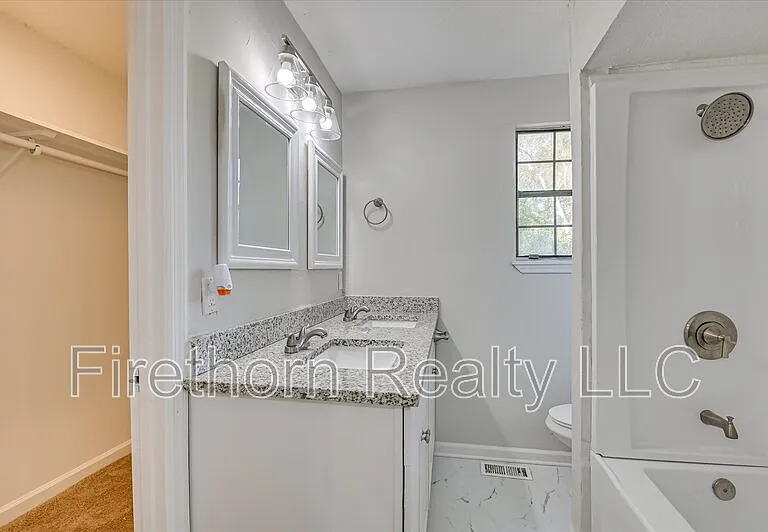 2349 Henry Cir — Photo 25