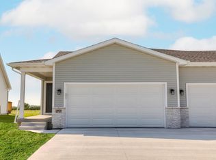 2717 13th St NE, Bondurant, IA 50035