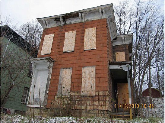 1st image of 24 Van Derveer St