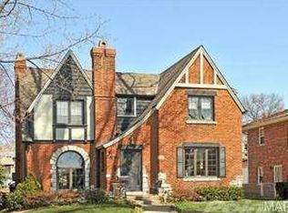 6561 Delor St, Saint Louis, MO 63109