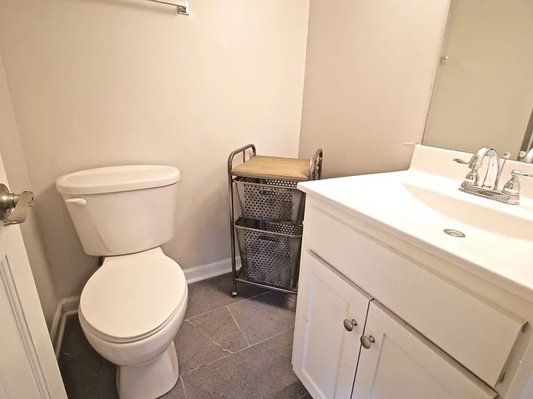 4415 Jefferson St — Photo 19