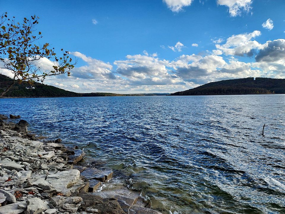 1st image of 9010 Stallion Bluff Road