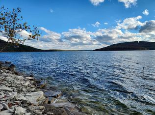 9010 Stallion Bluff Road, Shell Knob, MO 65747