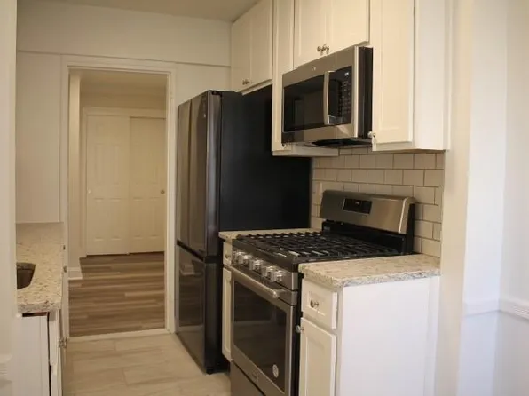 60 White Oak Street #3-C, New Rochelle, NY 10801