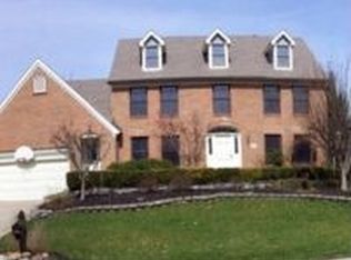 216 Lake Bluff Dr, Columbus, OH