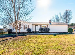 1629 Amity Church Rd, Denver, NC 28037