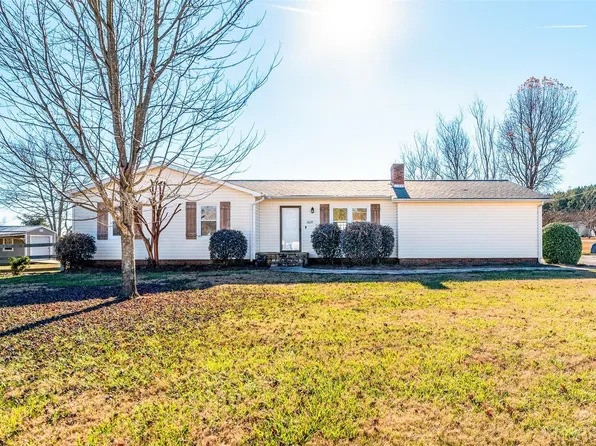 1629 Amity Church Rd, Denver, NC 28037