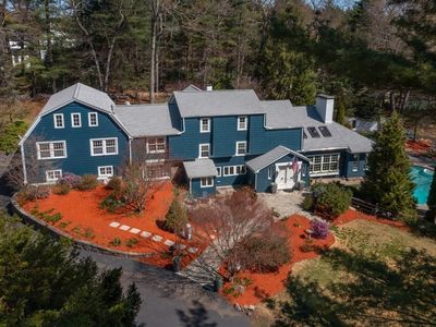 25 Pleasant St, Dover, MA, 02030