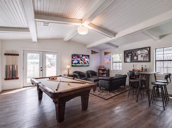 10618 Cotillion Dr, Dallas, TX 75228
