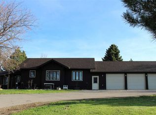 10990 Country Club Rd, Belle Fourche, SD 57717