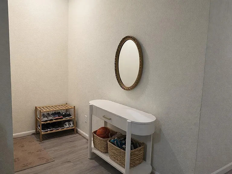 10049 Westpark Dr #111 — Photo 3