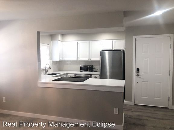 5th image of 2730 118th Ave SE #11202