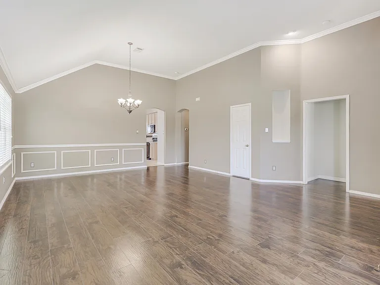 5653 Westwood Ln — Photo 4