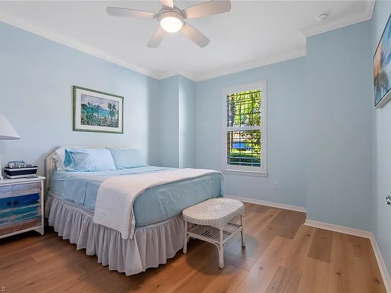 5868 Constitution St — Photo 7