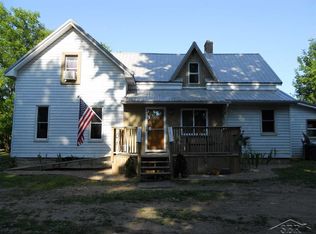 1665 W Barnes Rd, Fostoria, MI 48435