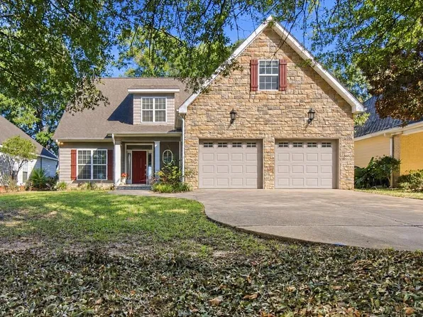 521 Edinburgh Way, Dothan, AL 36305