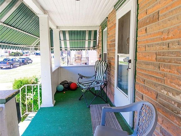 5th image of 1128 W 19th St