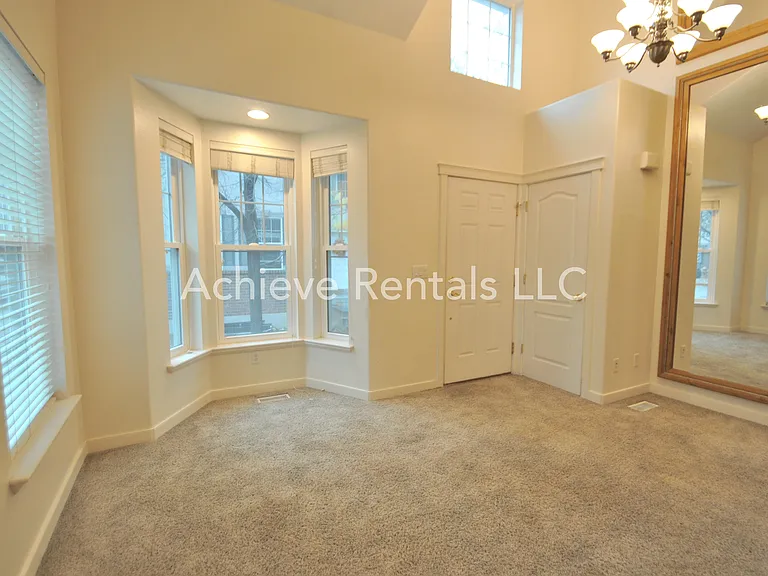 1035 N 130 W #100 — Photo 4