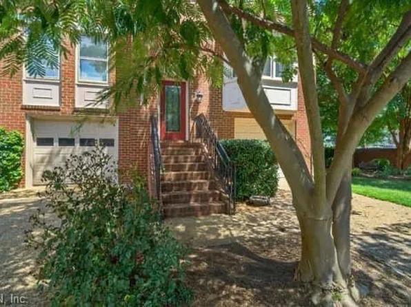 2 Miles Cary Mews, Hampton, VA 23669