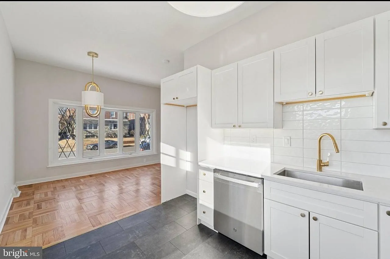 3 bed, 2.5 bath, 1460 sqft, $2,800 — Photo 4