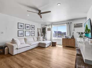 960 Larrabee St, West Hollywood, CA 90069