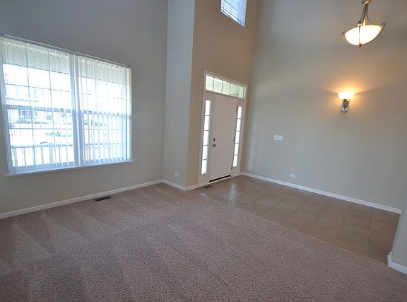 3rd image of 3142 Whirlaway Ln