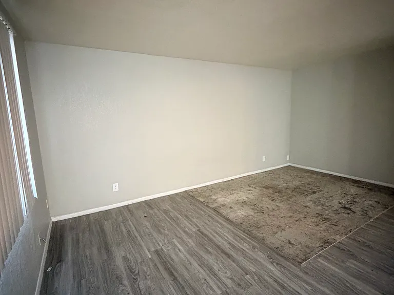 The Addison Apartment — Photo 8