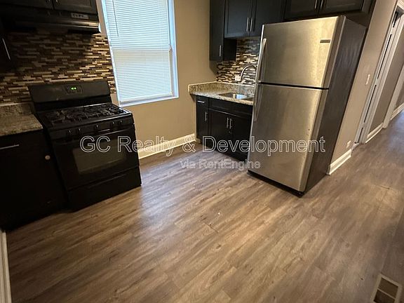 2nd image of 7323 S Yates Blvd #1