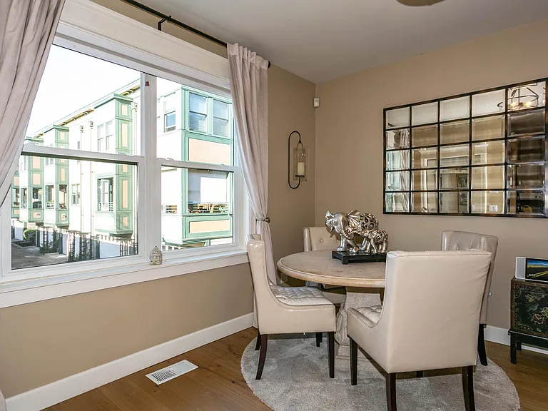1455 NE Orenco Station Pkwy — Photo 15