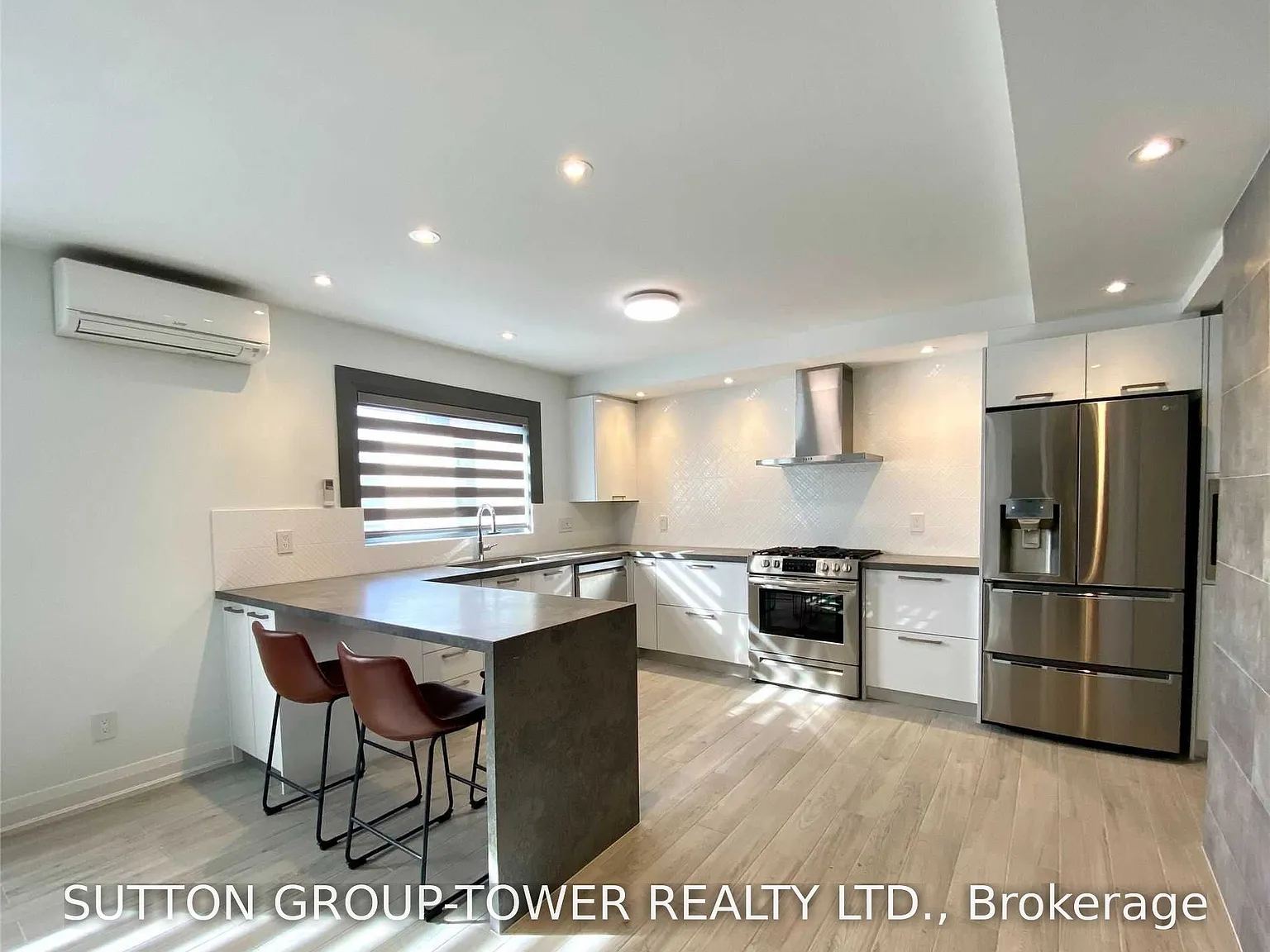 2 bed, $2,950 — Photo 3