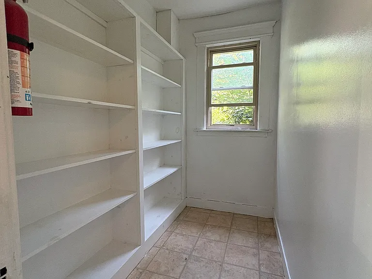 155 Norton St #1 — Photo 11