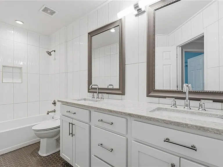 100 Cabots Cove Ct — Photo 50