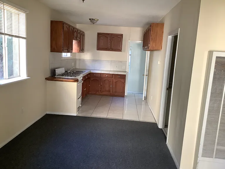 5732 La Mirada Ave — Photo 10