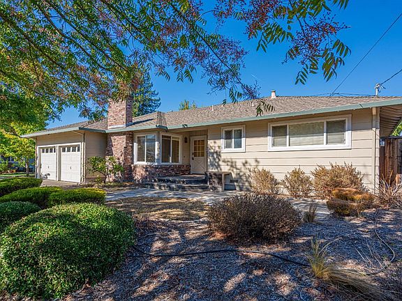 2nd image of 2711 Wawona Court