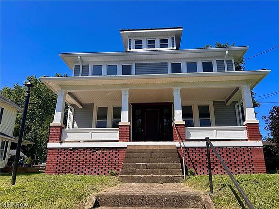 2nd image of 515 Phillips St