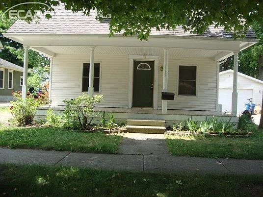 115 N Norton St photo 1