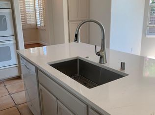 967 Jasmine Ct, Healdsburg, CA 95448