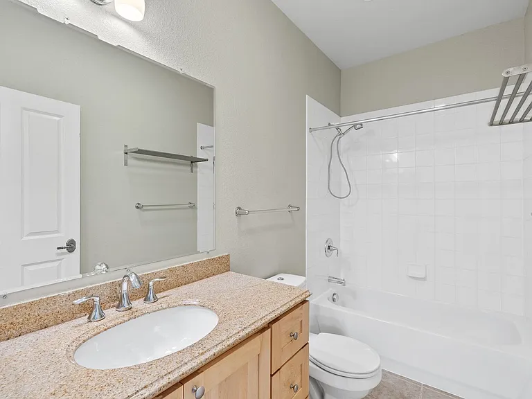 225 Valley Oak Drive — Photo 9