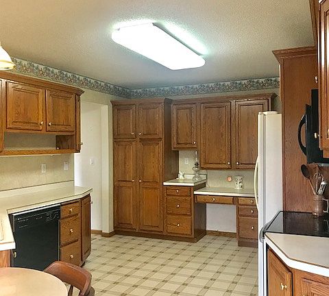 5th image of 506 11th St NE