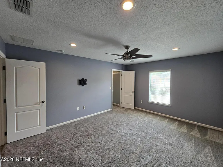 180 Thornloe Dr — Photo 36