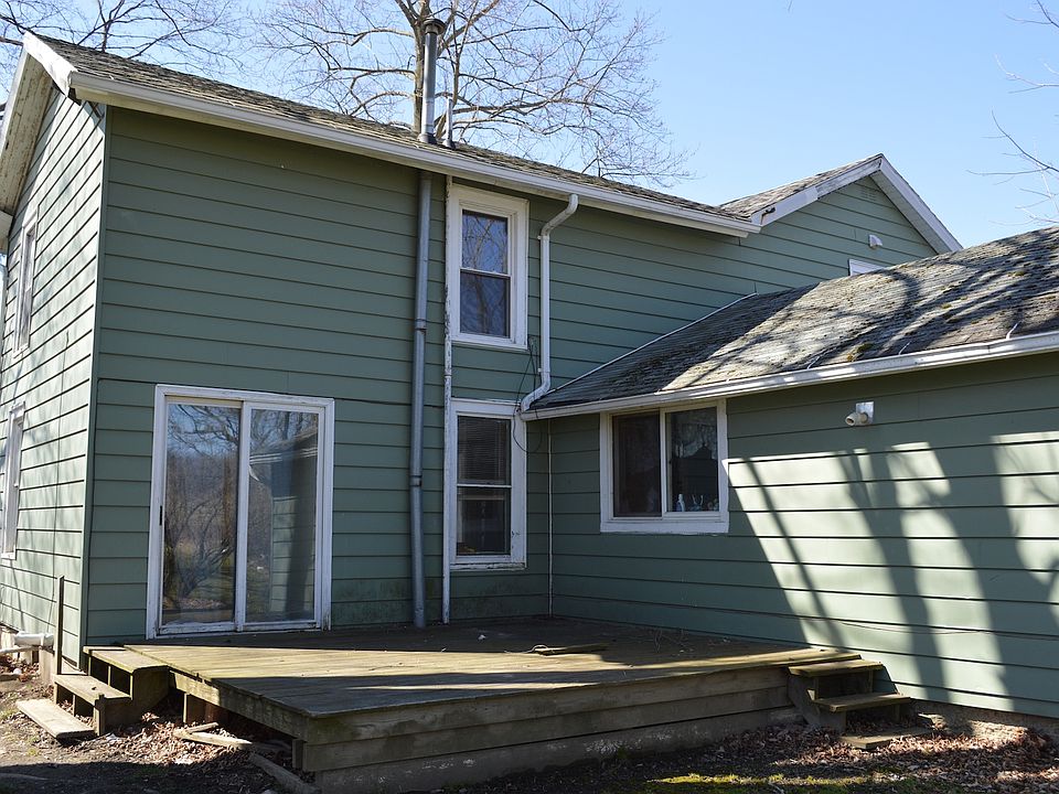 2nd image of 65 Union St