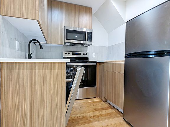 3rd image of 255 Clarkson Ave #4F
