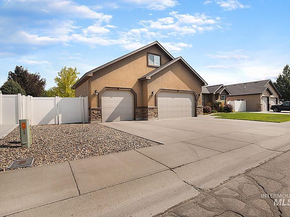 2nd image of 2569 Joshua Way
