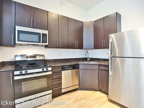 3rd image of 2007 W Potomac Ave #7277412