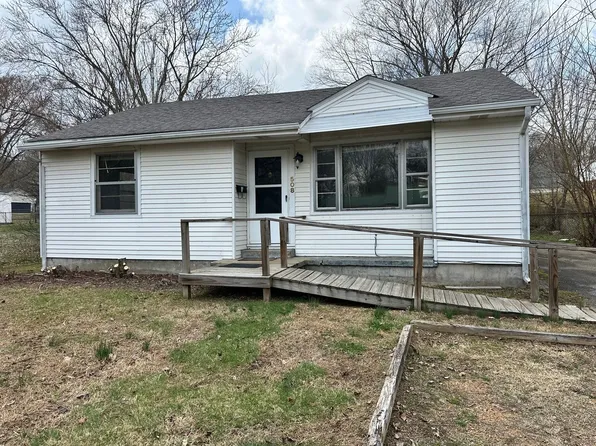 508 S 7th St, Murray, KY 42071
