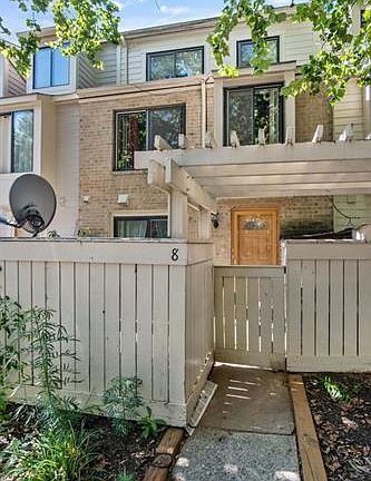 2nd image of 8 Welbeck Ct