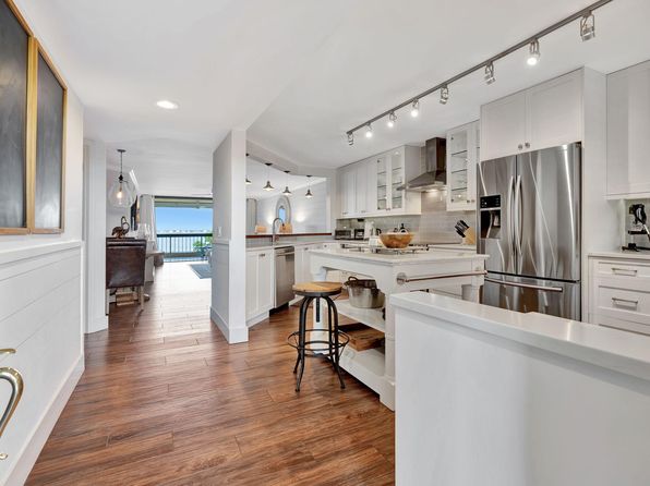 625 NW North River Drive #306, Stuart, FL 34994